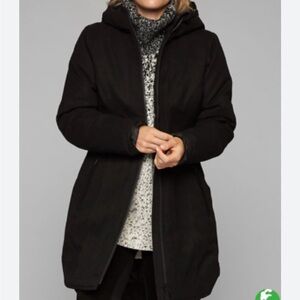 Athleta Cascades Parka